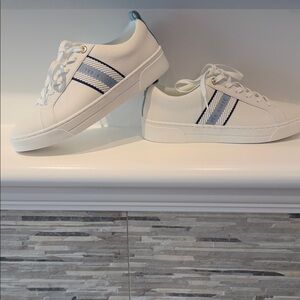 Ted Baker White Sneakers with Navy Stripes
